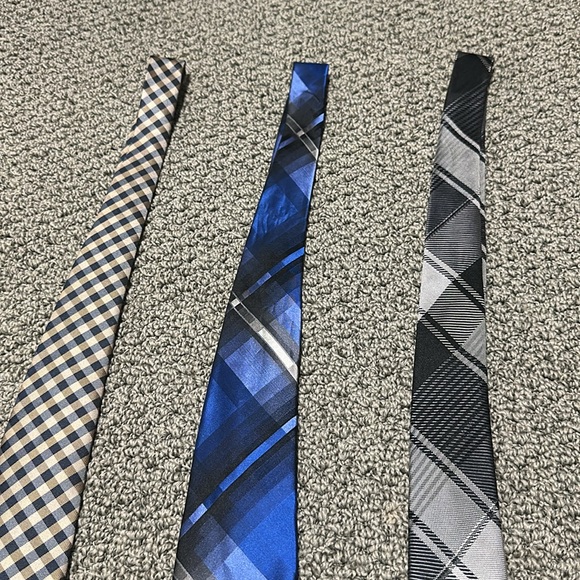 Bundle! Mens ties. Marc Ferrier (Italy) and Kenneth Cole Reaction - Picture 3 of 5